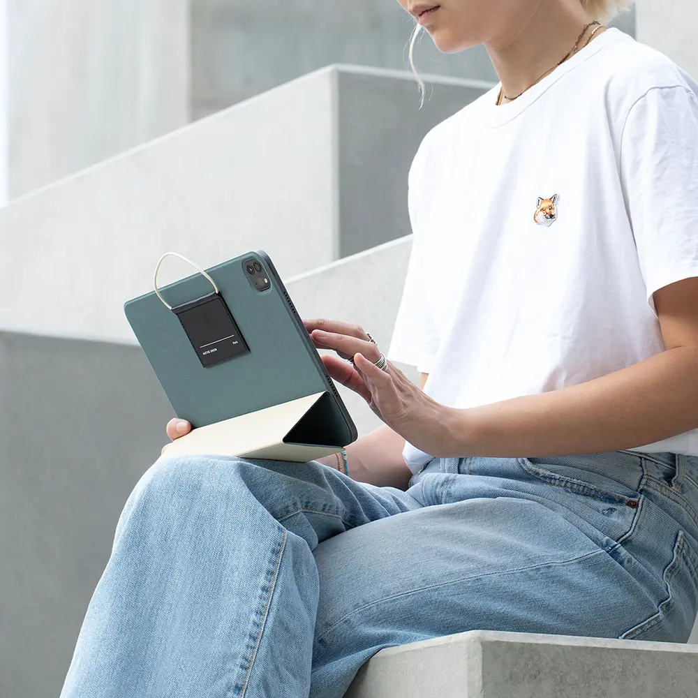 iPad Pro 12.9 3. Nesil Katlanabilir Standlı Tablet Kılıfı - Native Union W.F.A Folio