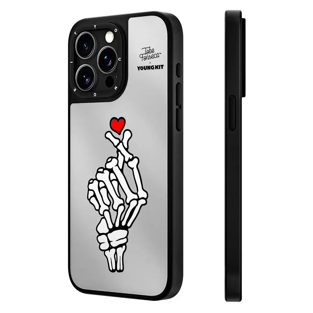 iPhone 15 Pro Aynalı Kılıf - Youngkit Tobias Fonseca Tasarımı