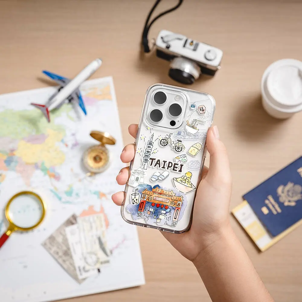 iPhone 15 Pro MagSafe Uyumlu Şeffaf Kılıf - Switcheasy City-M Taipei