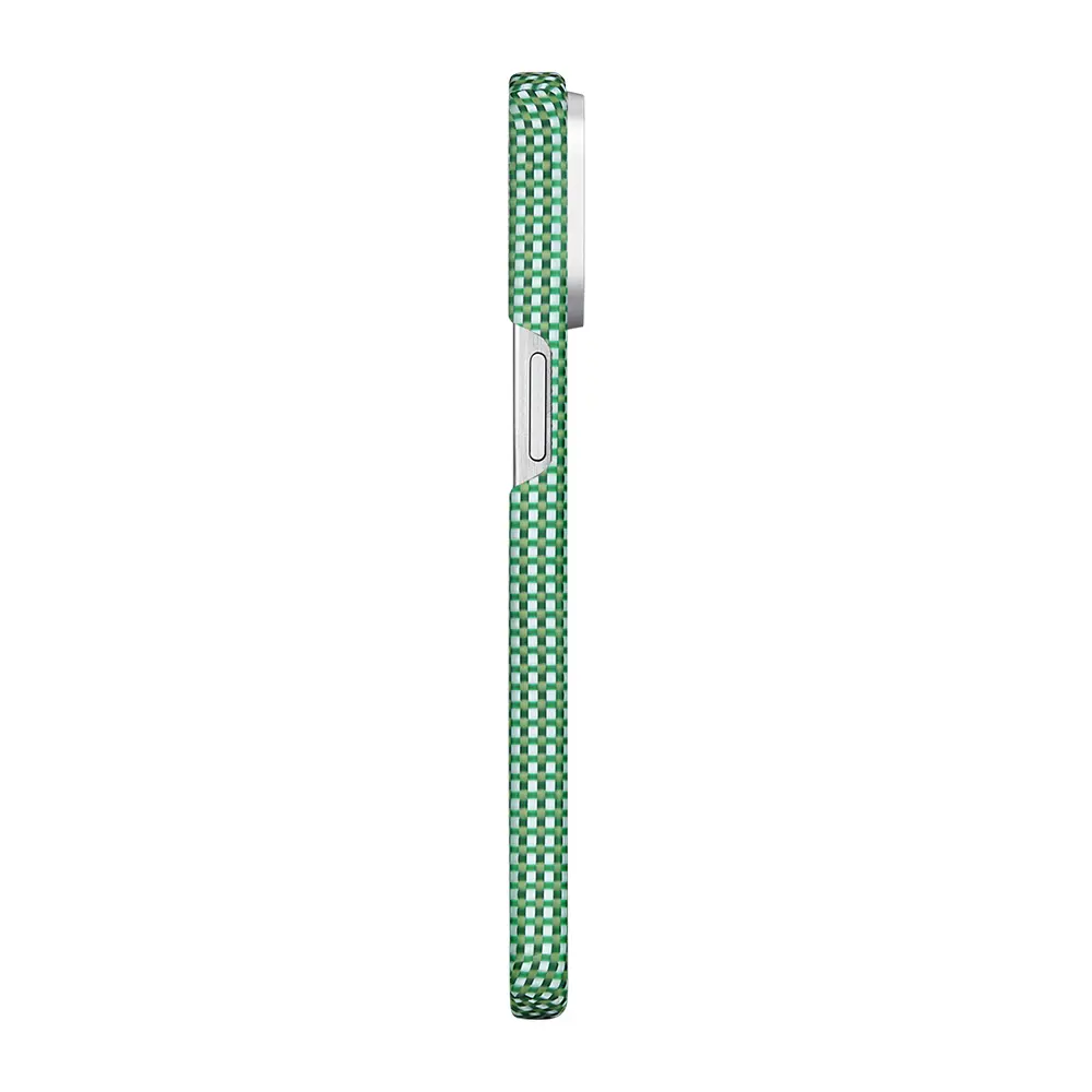 iPhone 15 Pro Max MagSafe Uyumlu Aramid Fiber Kılıf - Pitaka Ultra-Slim Classic Forest Green