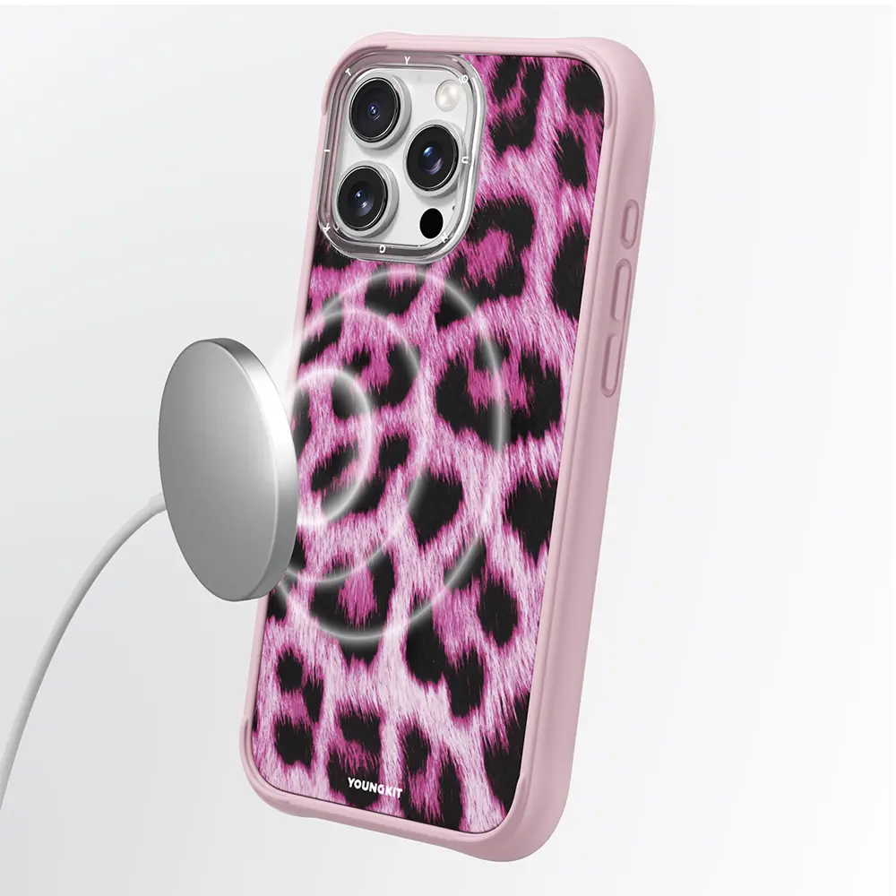iPhone 16 Pro MagSafe Uyumlu Şeffaf Arka Panelli Kılıf - Youngkit Leopard